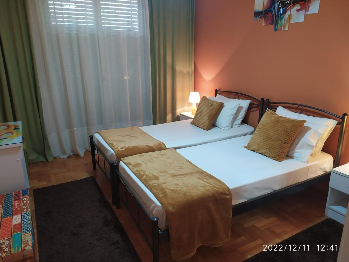 Anna'S Flat No2- 2 Bedroom Apartment ヴォロス エクステリア 写真